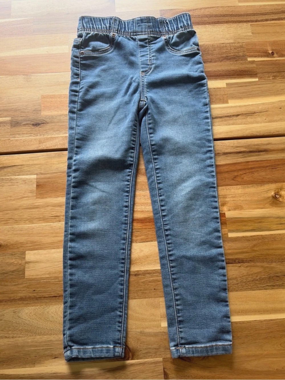 Maurices Girls' Skinny Jeans in Light Blue Wash